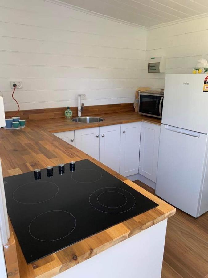 The Wandering Duck - Heritage Tiny House Strahan Extérieur photo